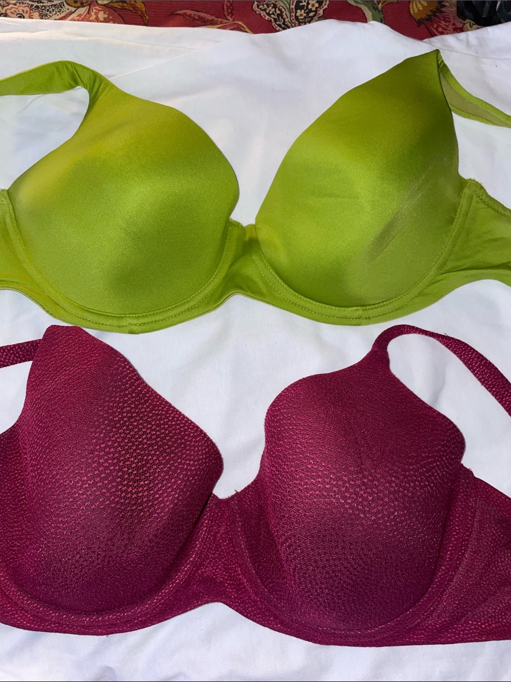 Victoria's Secret Lime Green & Wine Molded T-Shirt Bras